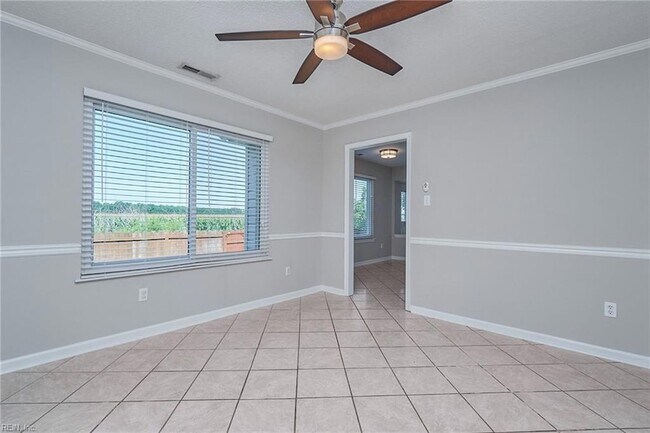 Building Photo - 3305 Fayette Dr