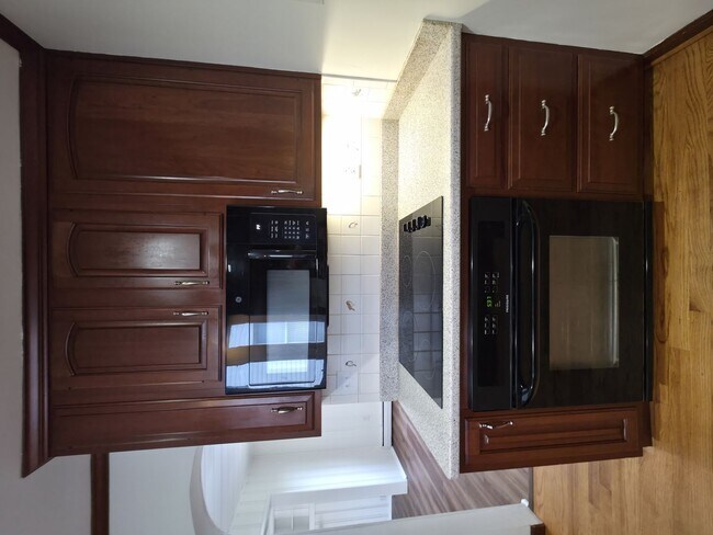 Building Photo - 3 Bed 1 Bath in Rochester PA