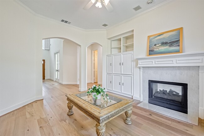 Building Photo - 13719 Ashley Run