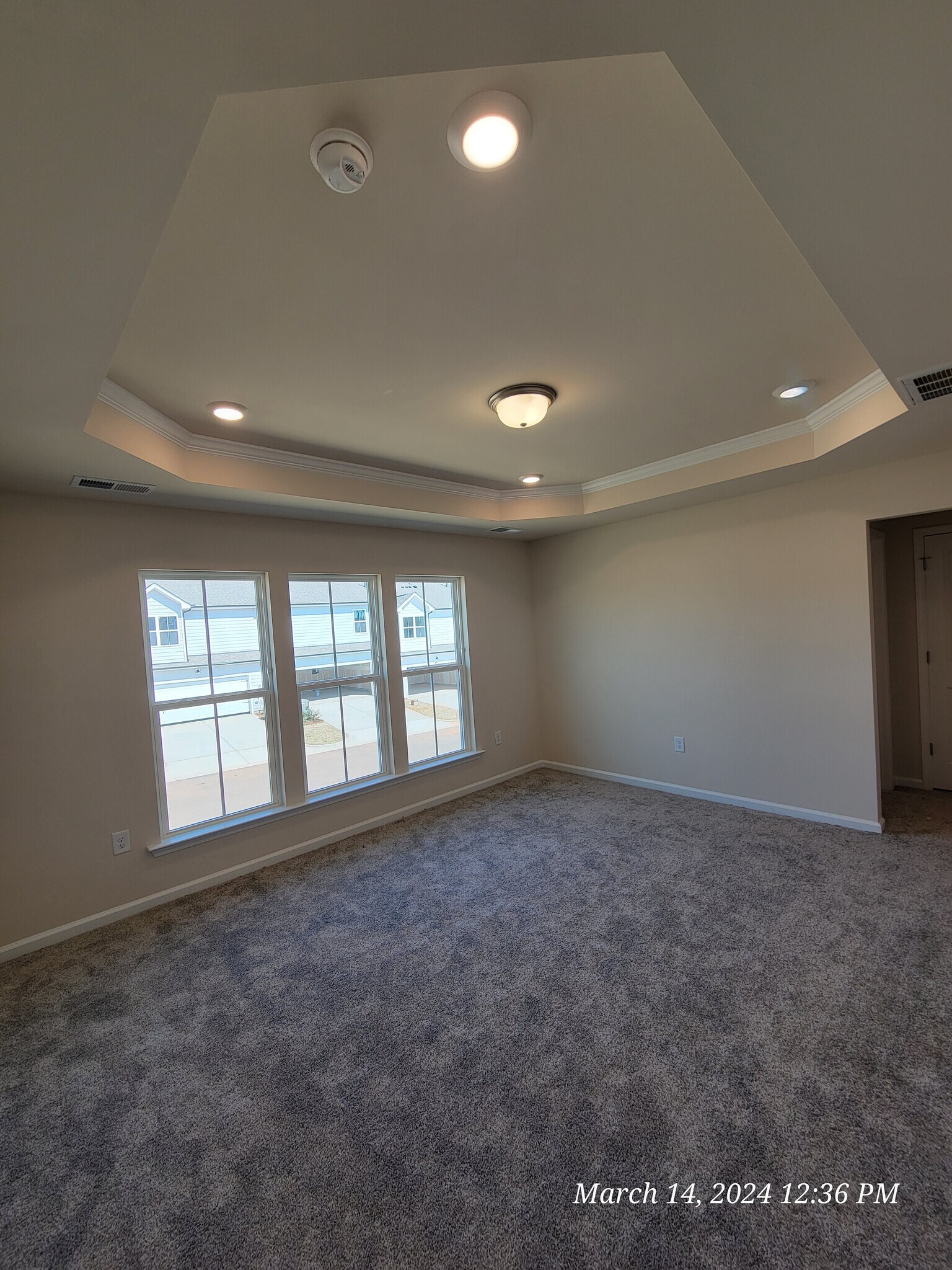 Building Photo - 424 Glen Clova Dr