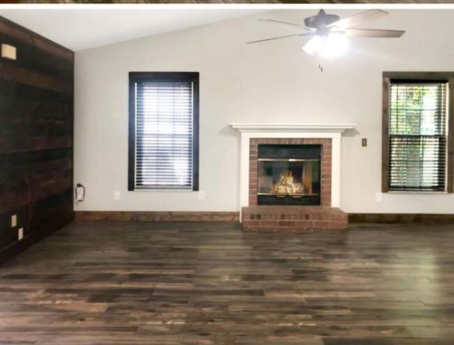 Building Photo - North Charleston 4 bedroom home