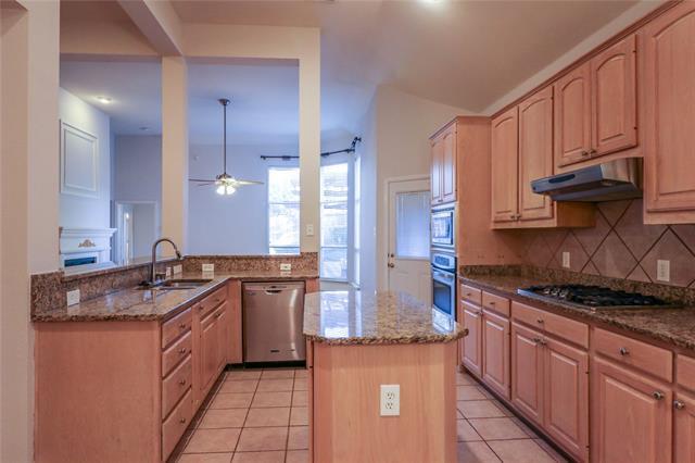 Building Photo - 3332 Brittany Dr