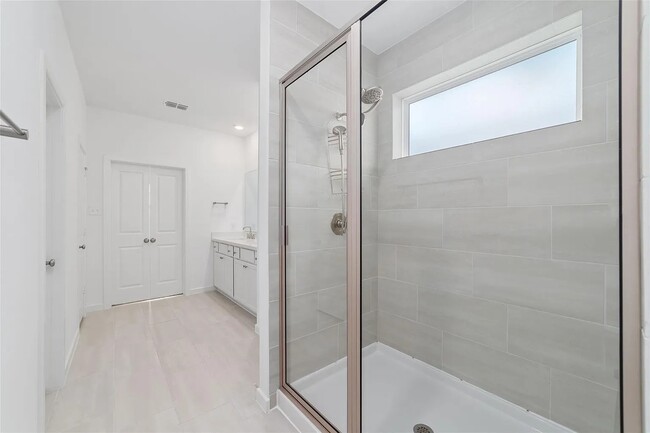 Building Photo - 21650 Lampeter River Ln