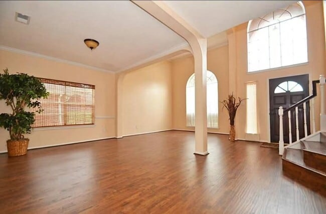 Building Photo - 17911 Western Pass Ln