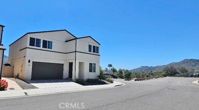 Building Photo - 229 Paddock Ln