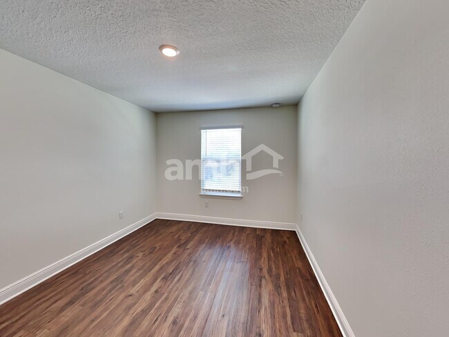 Building Photo - 22443 Bellini Cir