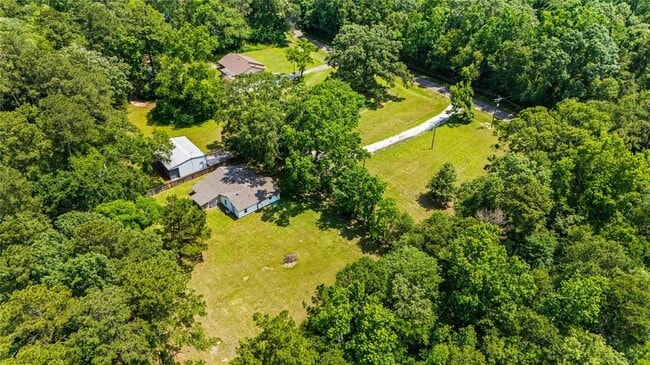 Building Photo - 20339 Pin Oak Loop