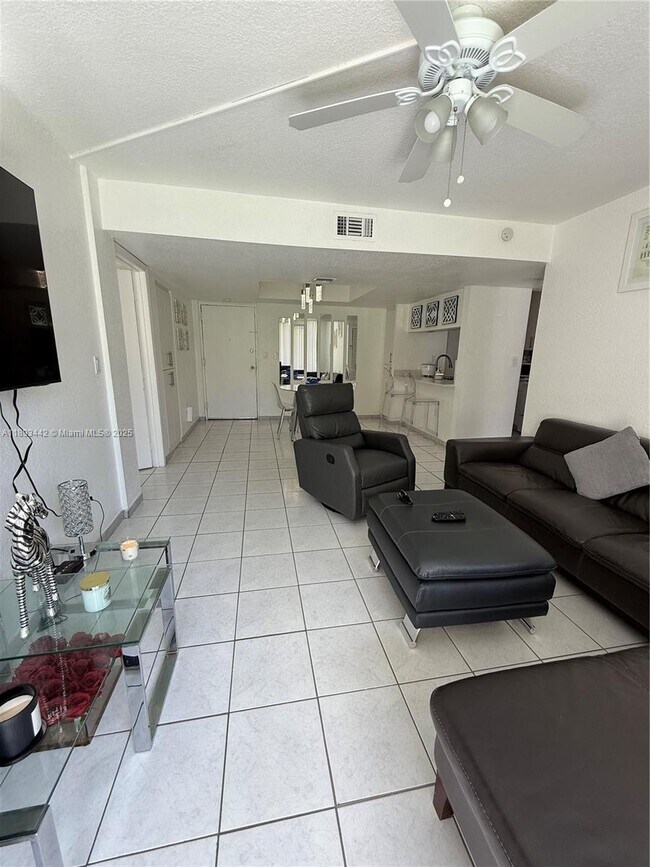Building Photo - 8000 SW 149th Ave