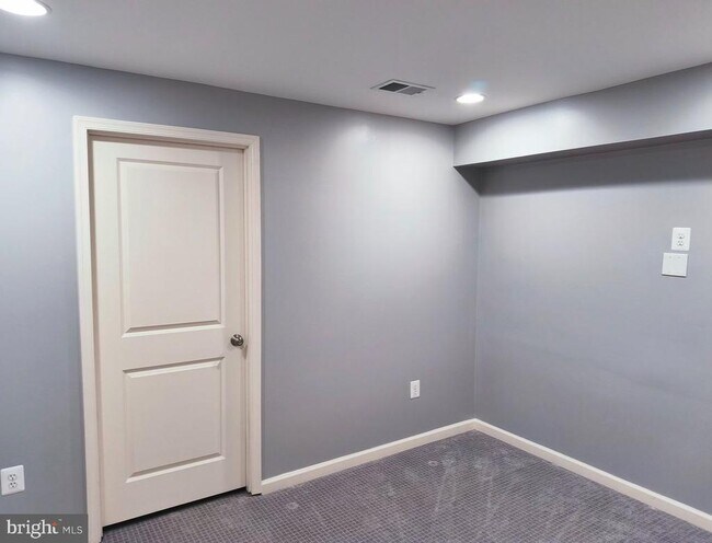 Building Photo - 42274 Winter Haven Dr