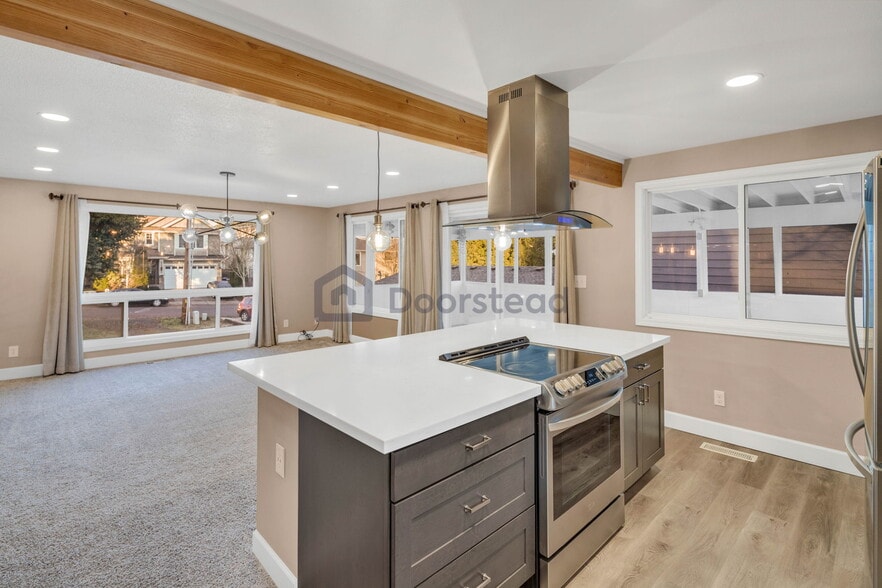 Building Photo - 4103 NE 2nd Pl