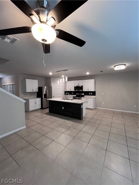 Building Photo - 10601 Crossback Ln