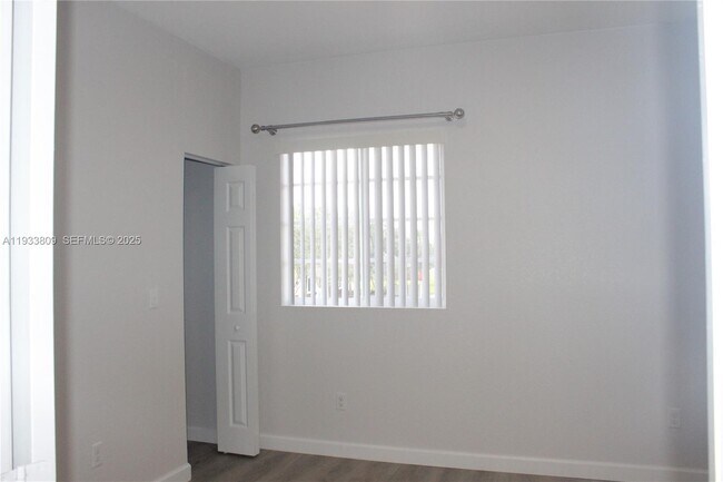 Building Photo - 3558 NW 29th Ct