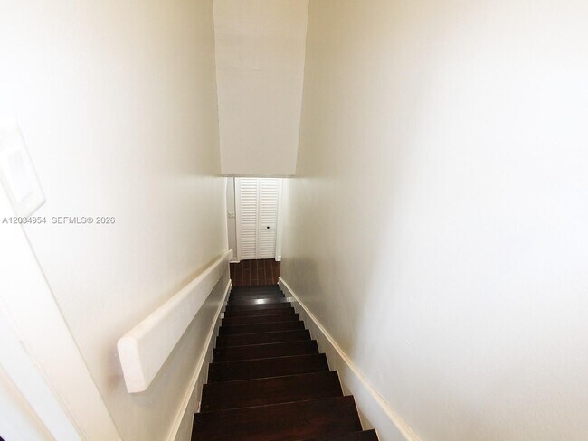 Building Photo - 14740 SW 108th Terrace
