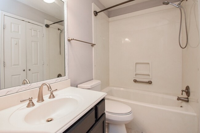 Building Photo - 9107 Wallingham Ct