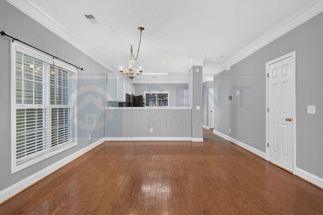 Building Photo - Townhouse in Hampton Forest