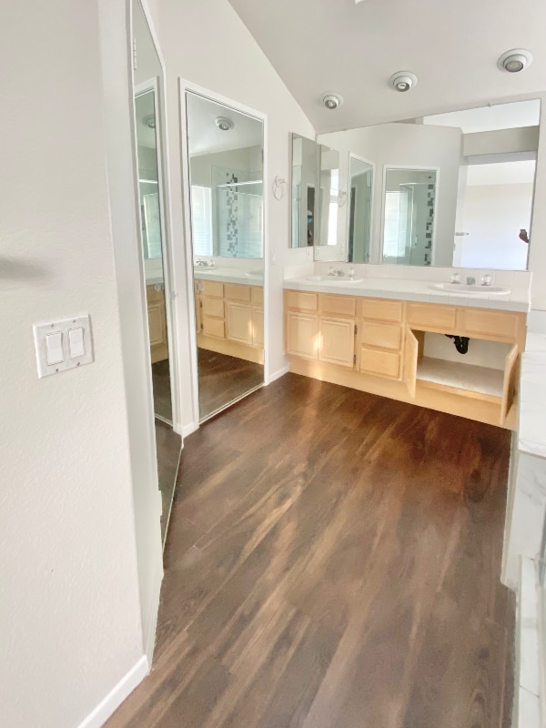 Building Photo - 12160 Dormouse Rd