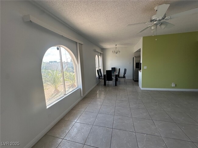 Building Photo - 1364 Pattee Cir