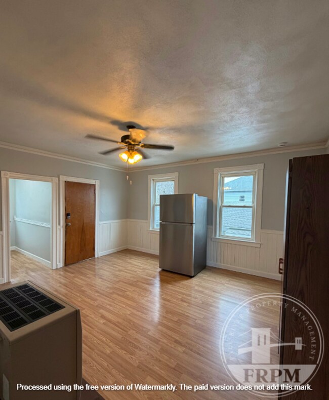 Building Photo - 15 Roma St