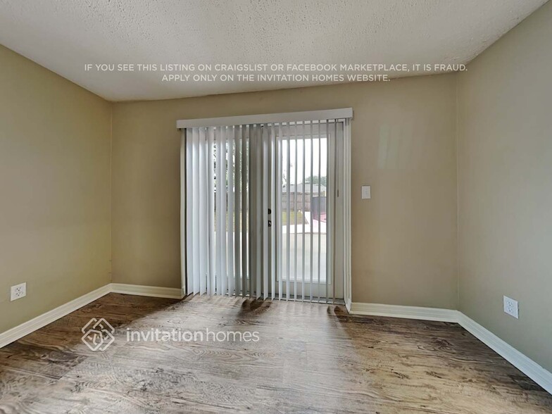 Building Photo - 614 Highview Cir S