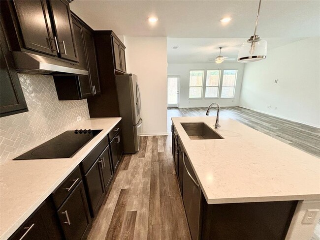 Building Photo - 1010 Ridge Runner Dr