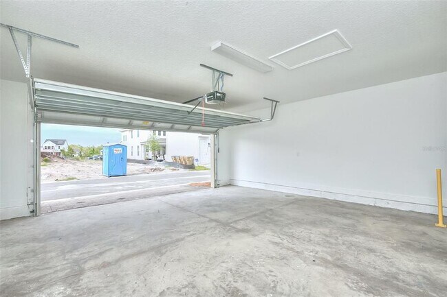 Building Photo - 6427 Cyrils Dr