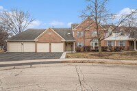 Building Photo - 120 Stirling Ln