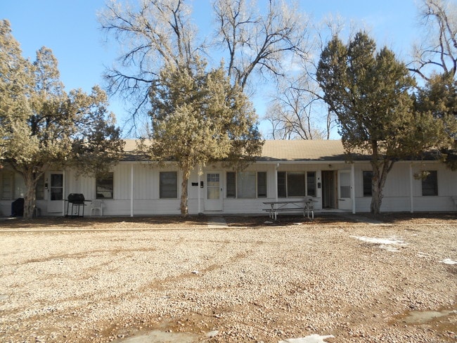Primary Photo - Stuart Street Apartments