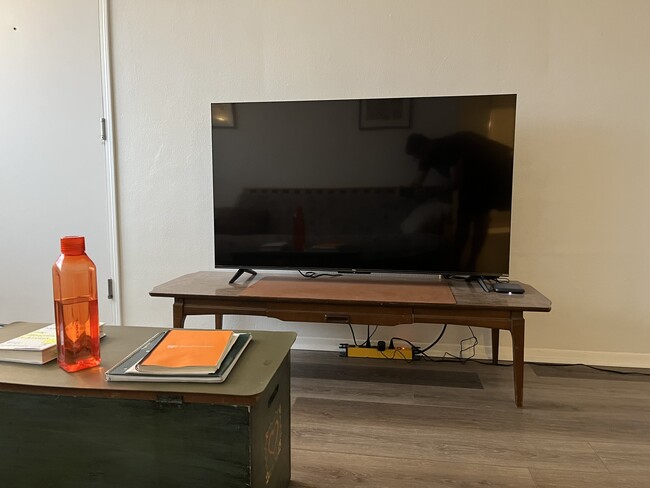 Building Photo - 1514 Grandview Dr