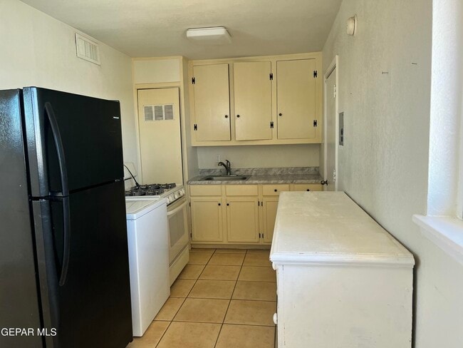 Building Photo - 4201 Edgar Park Ave
