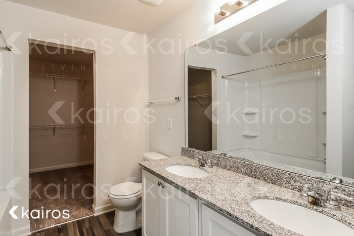 Building Photo - 462 Waterview Ct