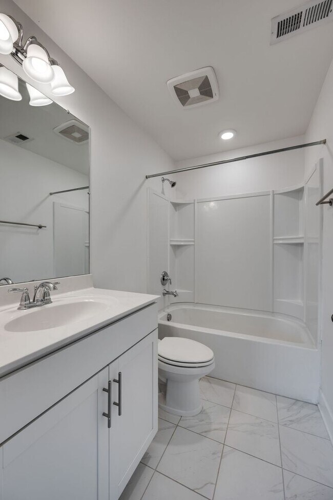 Building Photo - 1135 Lilly Valley Way
