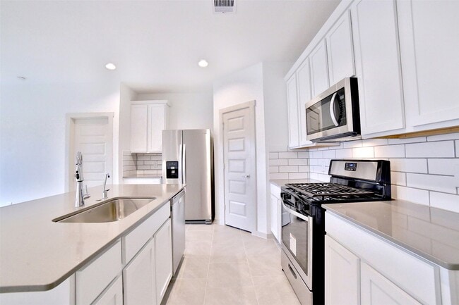 Building Photo - 29423 Paytons Park Ct