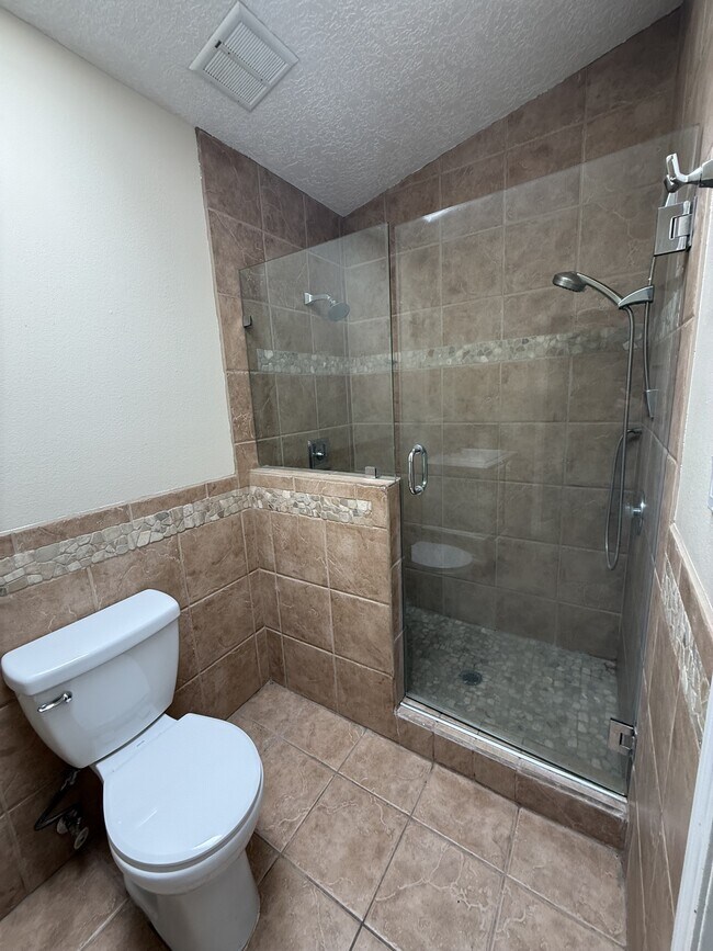 Building Photo - 6717 Tesuque Dr NW