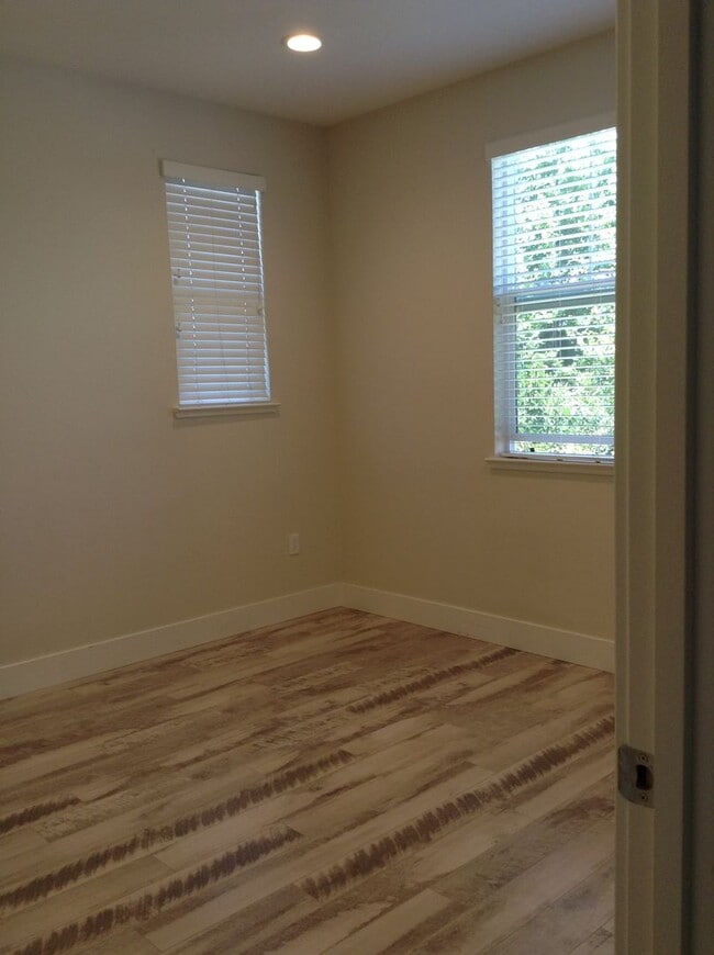 Building Photo - Excellent home in Livermore