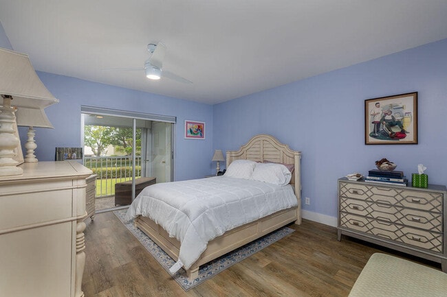 Building Photo - 18081 SE Country Club Dr