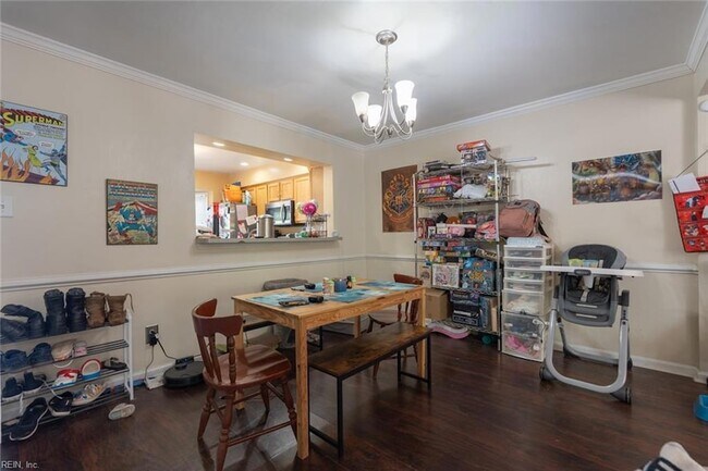 Building Photo - 5479 Lynbrook Landing