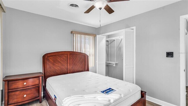 Building Photo - 11912 McMullen Loop