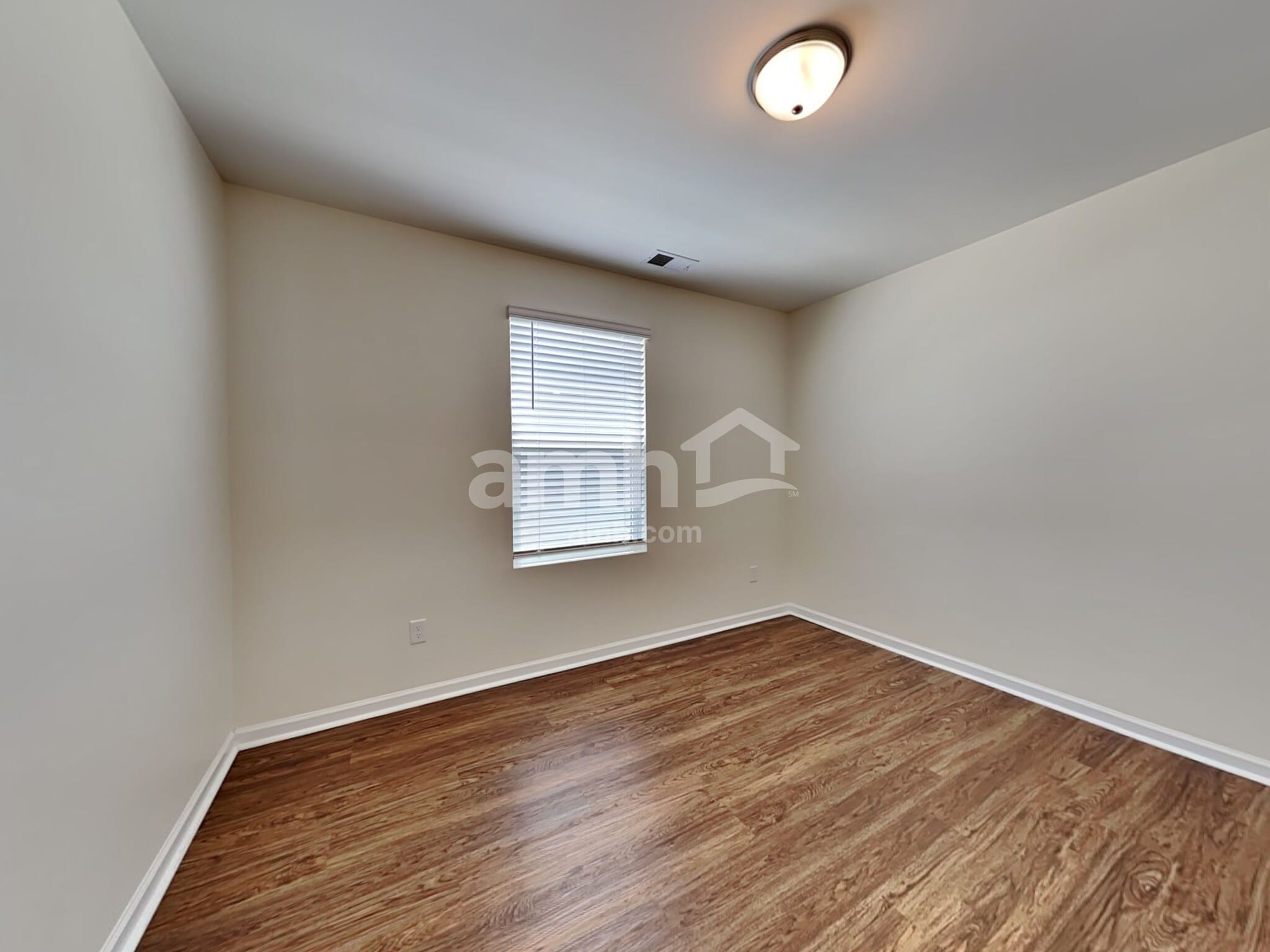 Building Photo - 174 Orion Way