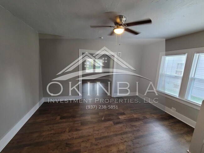 Building Photo - 1733 Radcliffe Rd