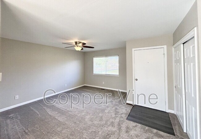Building Photo - 9774 Fred Dr