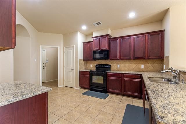 Building Photo - 5213 Rustic Ridge Dr