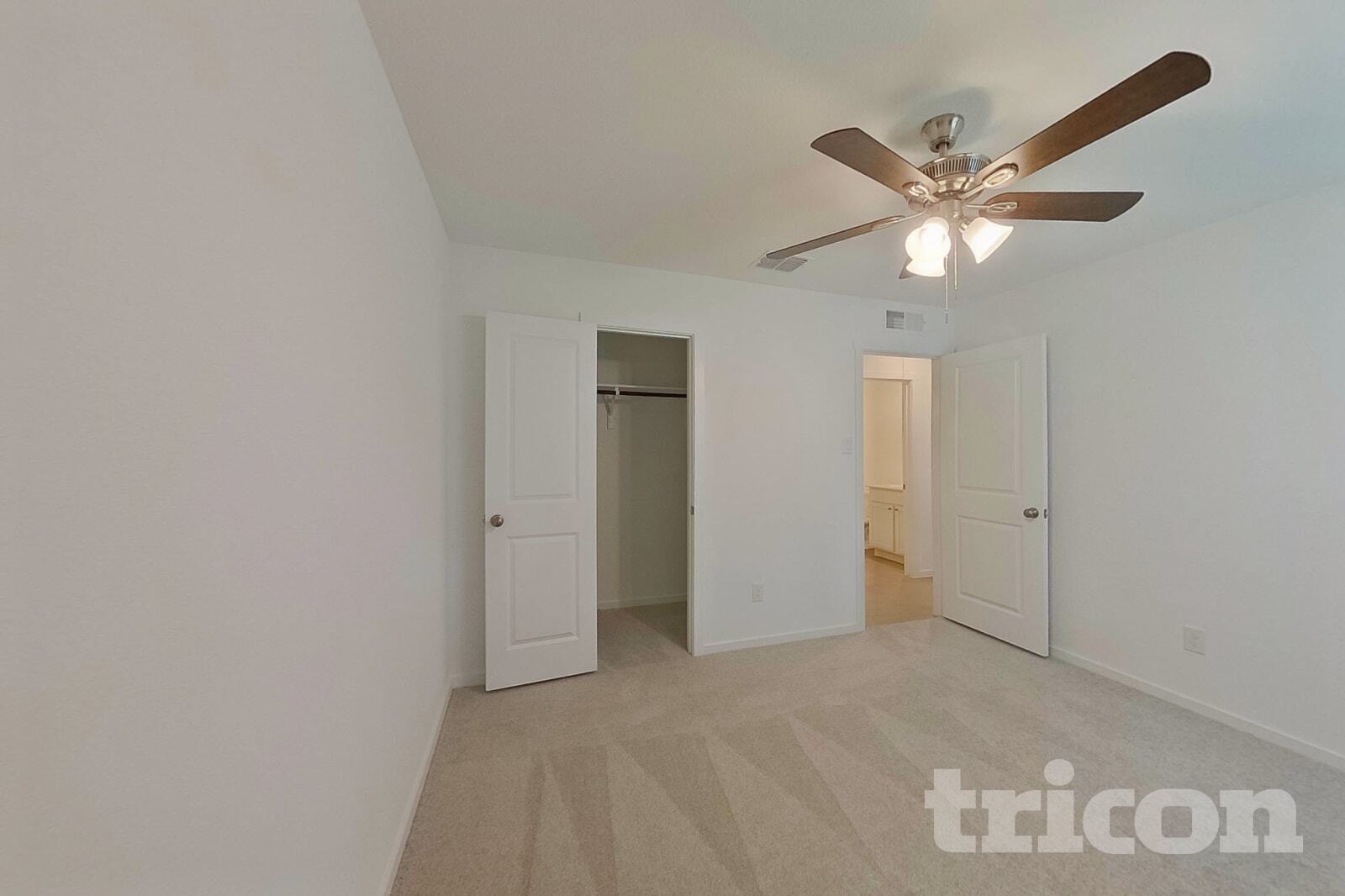 Building Photo - 843 Ponderosa Ln