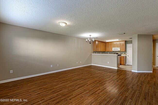 Building Photo - 1500 Calming Water Dr
