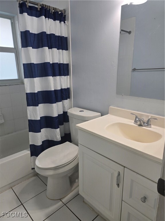 Building Photo - 3707 SE 15th Pl