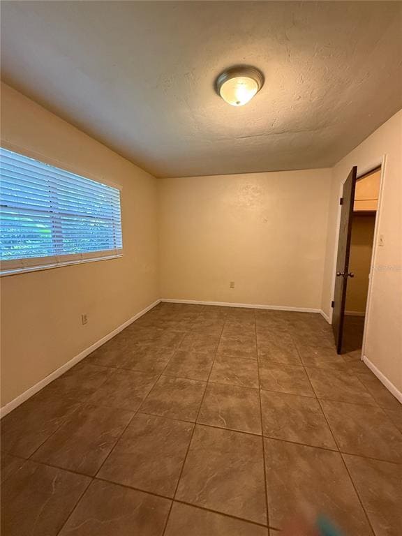 Building Photo - 2644 SW 31st Pl