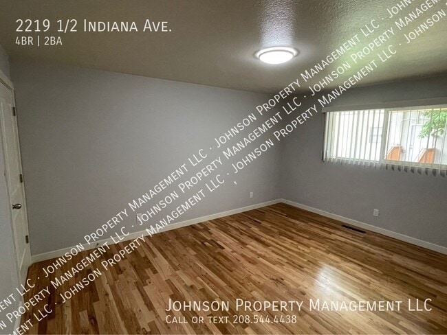 Building Photo - 2219 Indiana Ave
