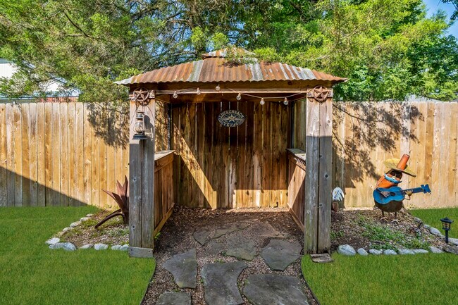 Building Photo - 5418 Roserock Ln