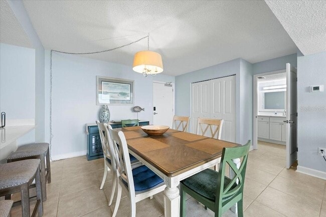 Building Photo - 440 S Gulfview Blvd