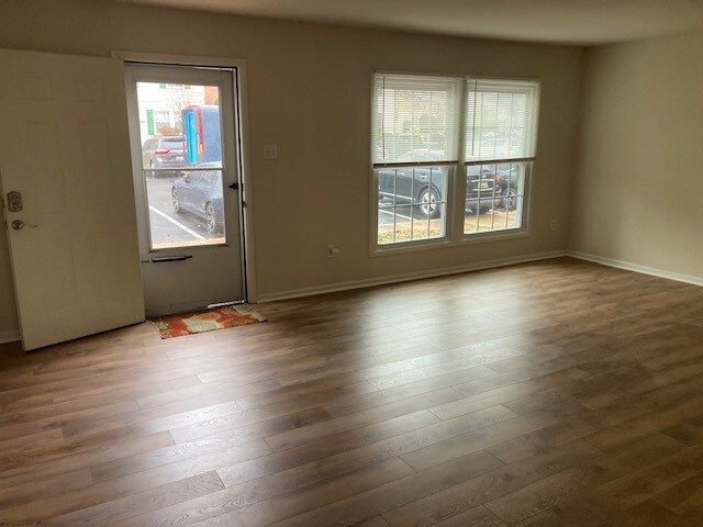 Building Photo - 1710 Gunwood Pl