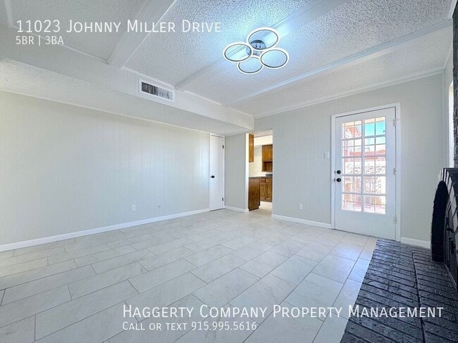 Building Photo - 11023 Johnny Miller Dr